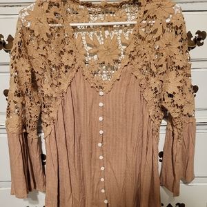Boutique top